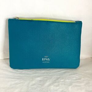 IPSY Glam Bag Teal Green with Silver Embellishments and Zip Closure